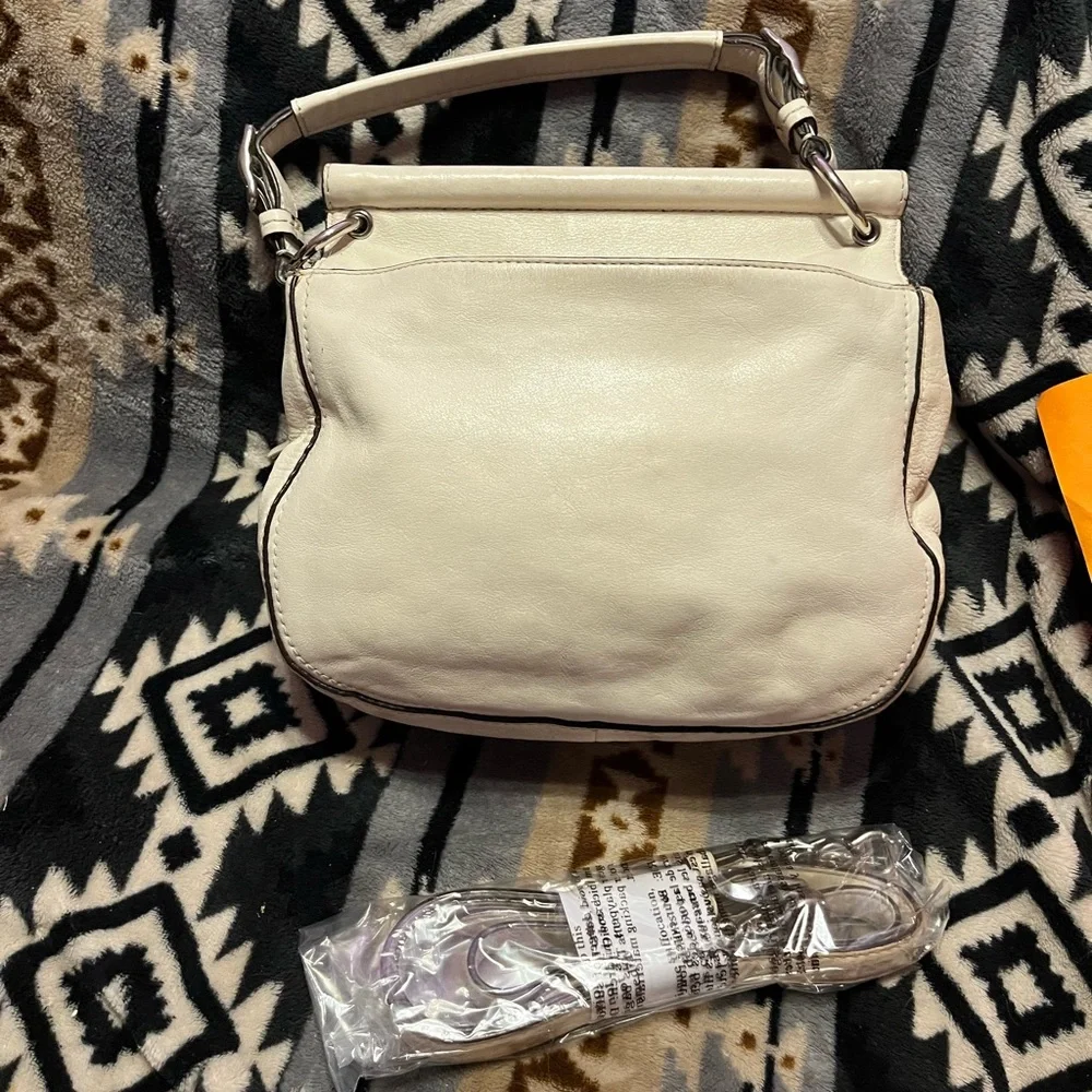 Coach EUC Anniversary Satchel 2012 2 way Bag in Ivory Leather - Picture 3 of 15
